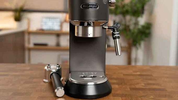 Die 4 Besten DeLonghi Espressomaschinen Von Den Besten Bewertet